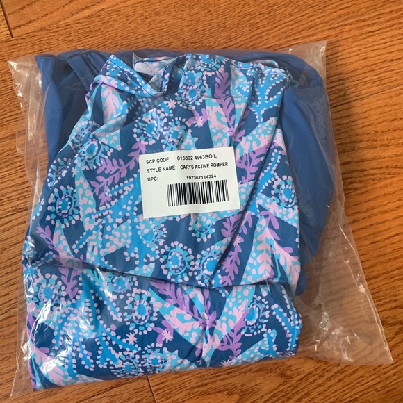 Lilly Pulitzer | Luxletic Carys Active Romper Barton Blue Star Gazing NWT L - Picture 4 of 5